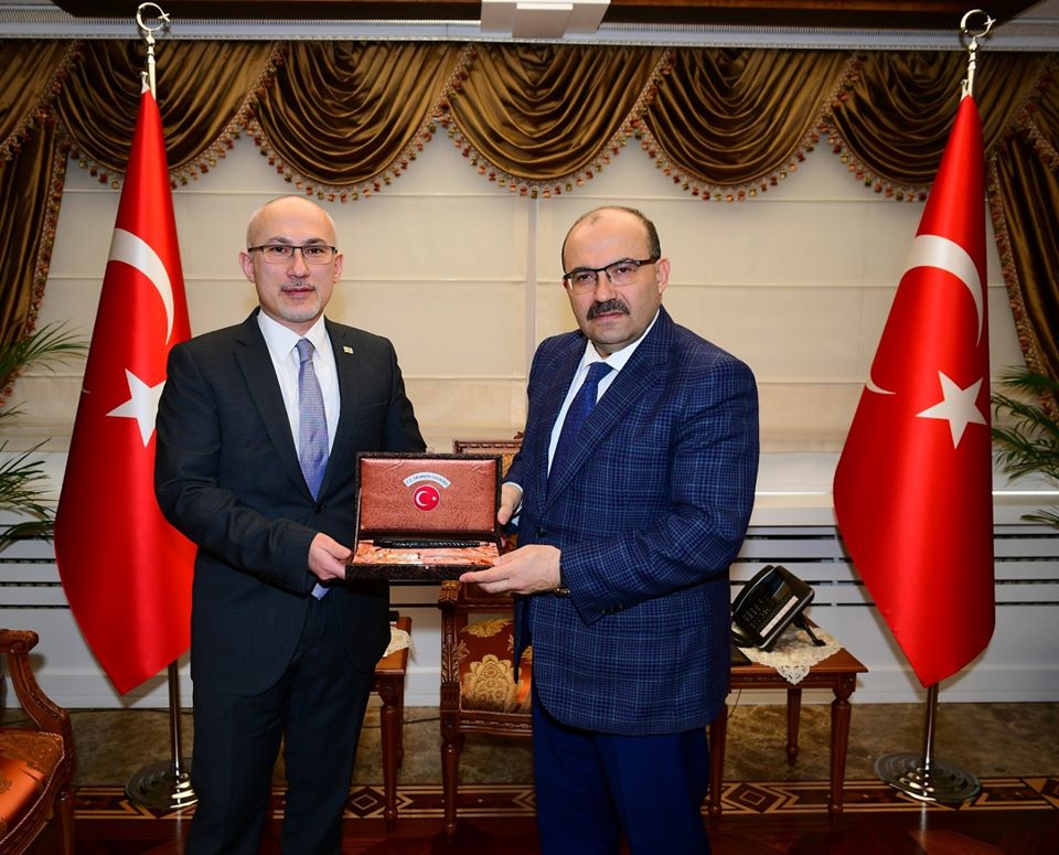 Gürcistan'ın deneyimli diplomatlarından Gela Japaridze  Gürcistan Trabzon Başkonsolosluğu görevine hızlı başladı.