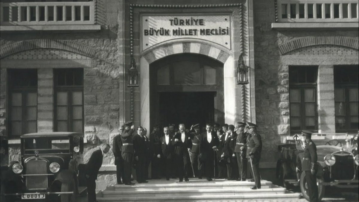 100 YIL ÖNCE TBMM DEKİ GÜRCÜLER!