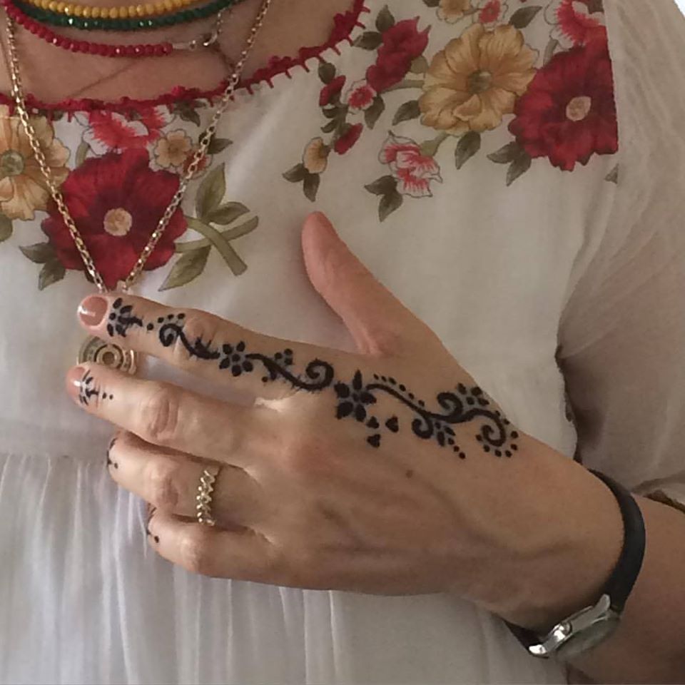 ..sizin için bir anlam ifade etmeyecektir asma yaprağının Mısır ununu yanağından çapkınca öpmesi.