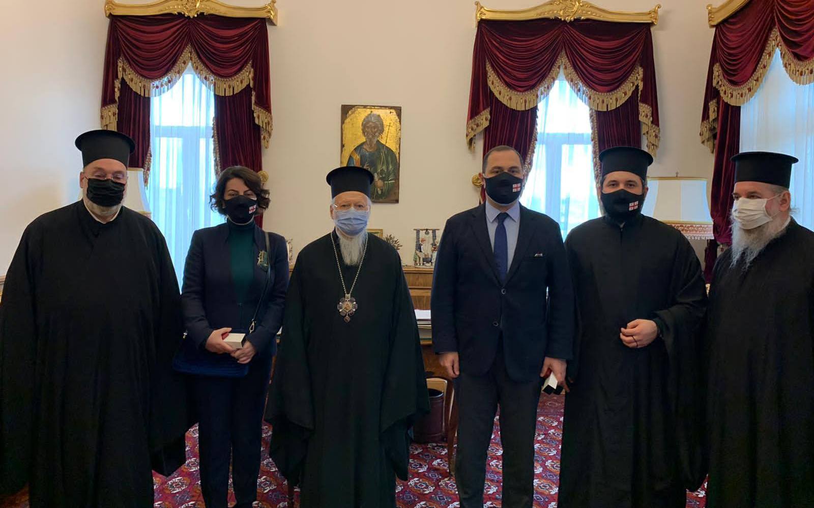 Patrikhanenin misafirliğinde Gürcüce დედა ენა kursları