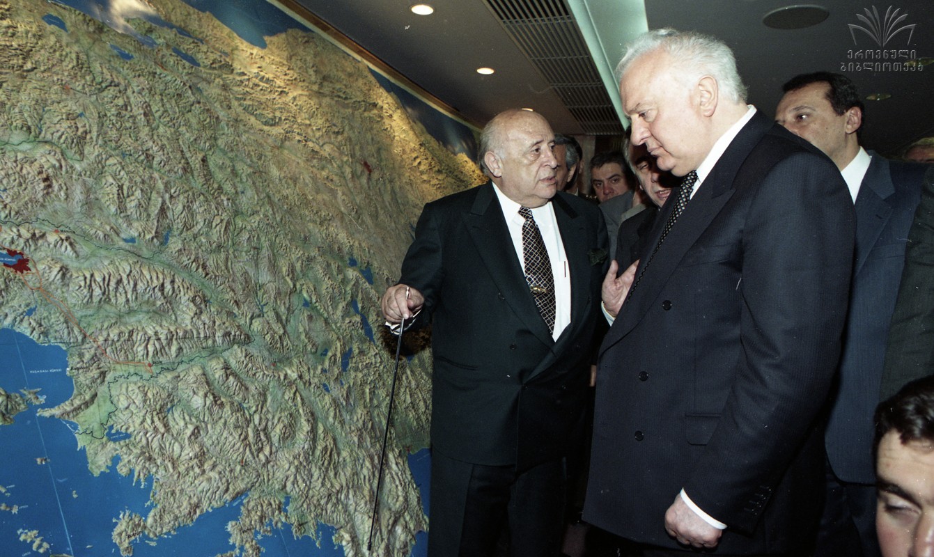 Kakha Kvashilava: ე. შევარდნაძე რუსეთის საპირწონეს თურქეთში ხედავდა