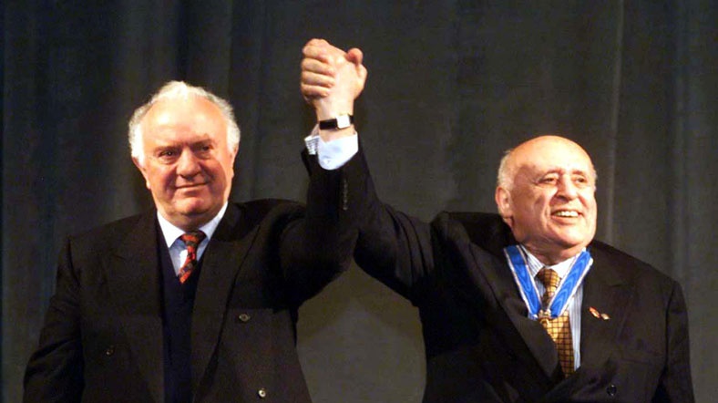 სწორედ დღევანდელმა დემოკრატიულმა თურქეთმა გაუხსნა მას გზა ევროპისკენ