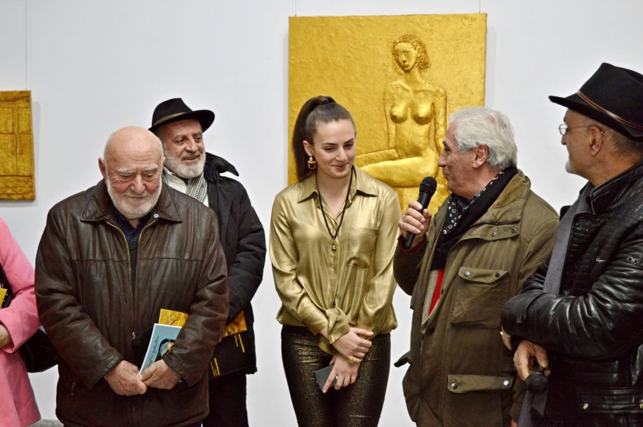 Gürcü sanatçı Tekla Meladze: DÜNYA İÇİN DAHA FAZLA GÜNEŞ VE EKMEK