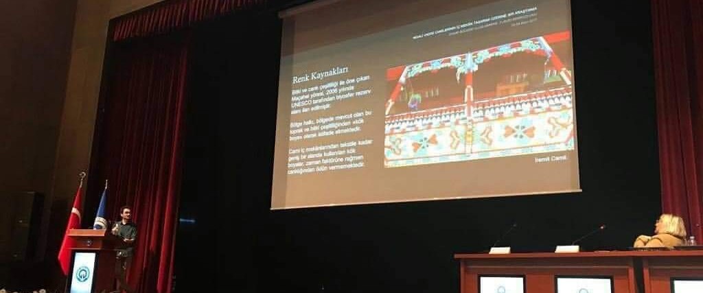 Emir Fidan: Maçahel köyü merkez camii, özgün renklerini kaybetmiş!