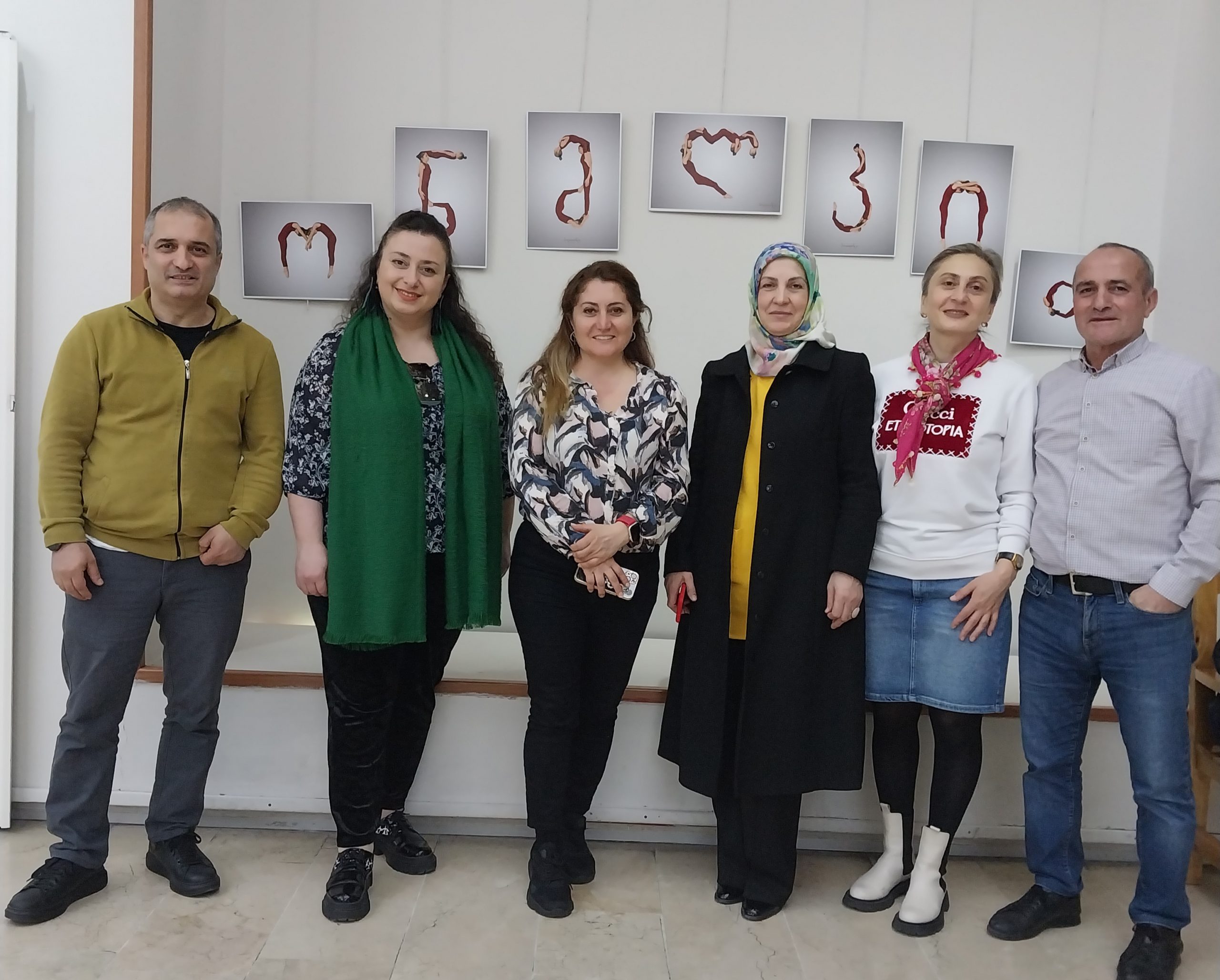 İstanbul'da Gürcü Dil Günü Etkinlikleri Kapsamında Özel Bir Fotoğraf Sergisi