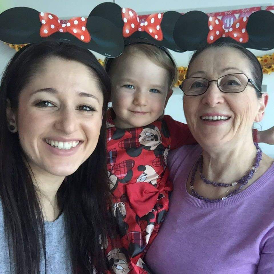 Sopo Potskhverashvili: გილოცავთ დედა ენის დღეს! 🌹