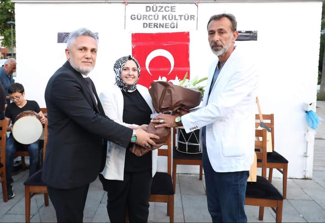 GÜRCÜ DERNEĞİ GRUBUNDAN GÜRCÜ MÜZİĞİ DİNLETİSİ!..