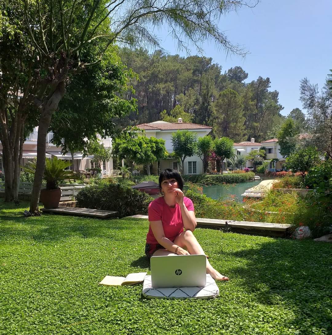 Tinatin Adeishvili:     იმერულიდიალექტი