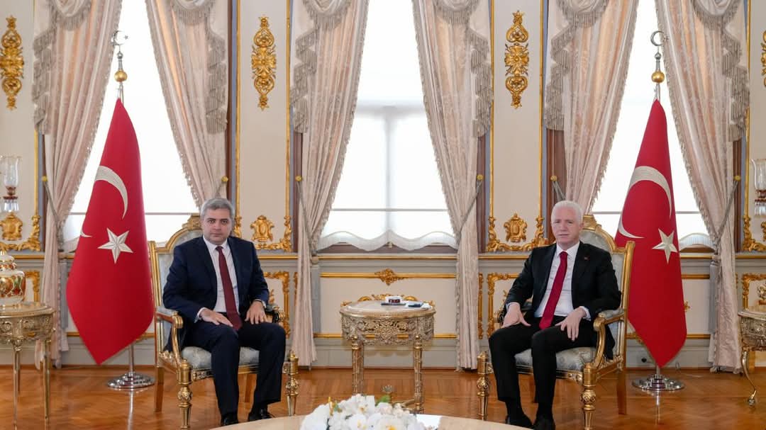 Gürcistan Ankara Büyükelçisi Arcil Kalandia İstanbul'da