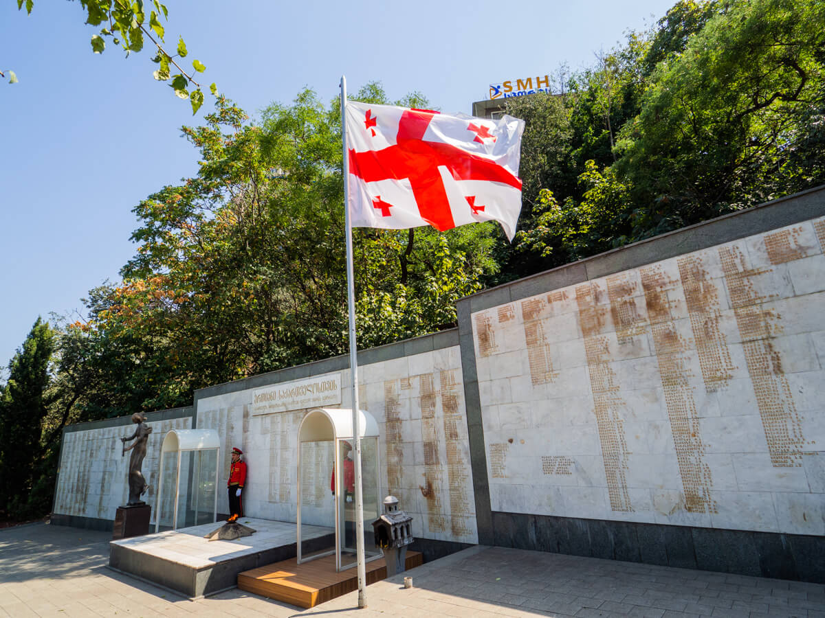 Gürcistan'ın Bağımsızlığı için referandum sorusu!