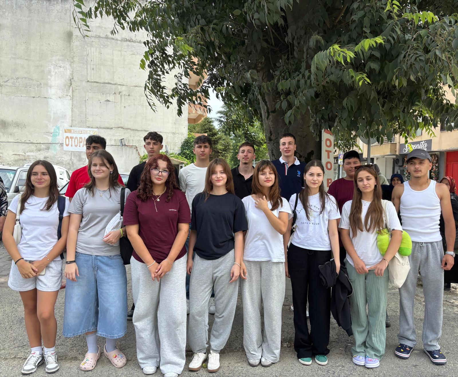 HENDEK BATUM GÜRCÜ KÜLTÜR DERNEĞİNDEN GENÇLERE GÜRCİSTAN’DA KAMP FIRSATI.