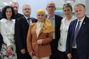 Hasibe Özkan: DEDA ENA 13 YAŞINDA…       (დედა ენა)