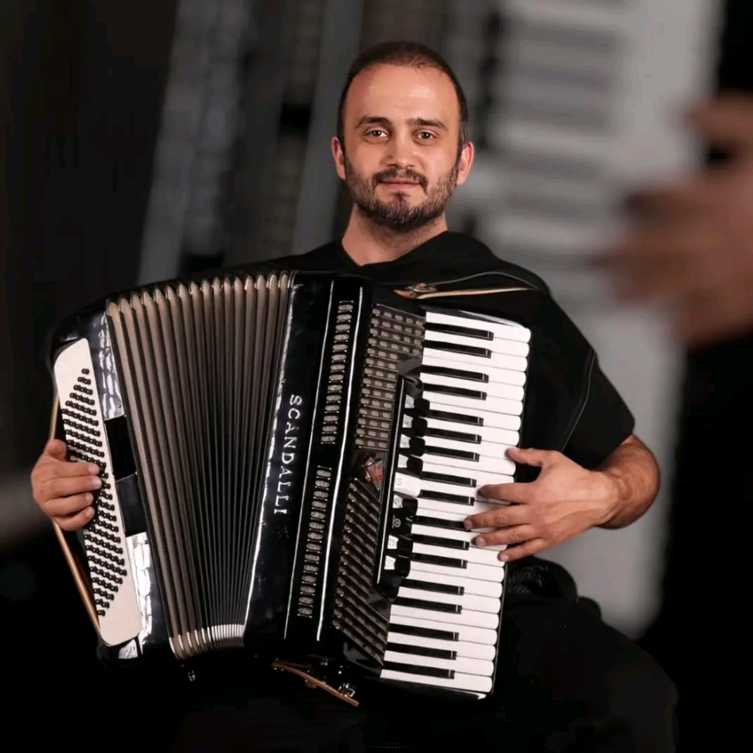 Gökhan ÖzkanKiknadze: Halkın söz hakkı olmadan, halkın hayatını kısıtlayacak uygulamalara karşıyız.