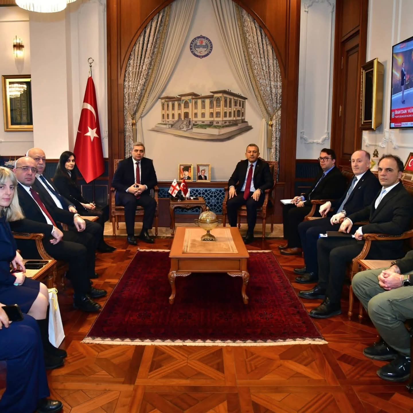 Esra Olgun: Büyükelçi Kalandia Karadeniz’de Gürcü Dernekleri ile Buluştu