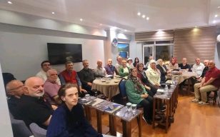 BORÇKALILAR DERNEĞİNDE APİTERAPİ DERSİ