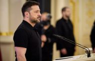 Zelensky: Seçimler Ukrayna’yı parçalayacak bir tsunamiye dönüşebilir