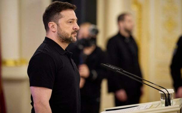 Zelensky: Seçimler Ukrayna’yı parçalayacak bir tsunamiye dönüşebilir