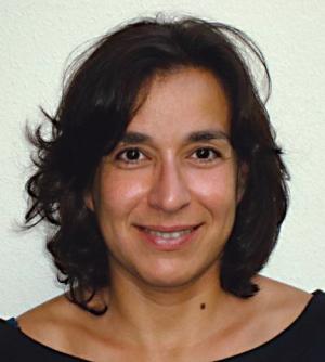 Fransız PEN Kulübü Başkanı Carol Mesrobian Gürcü Şair Dato Mağradze şiiri için yazdi!
